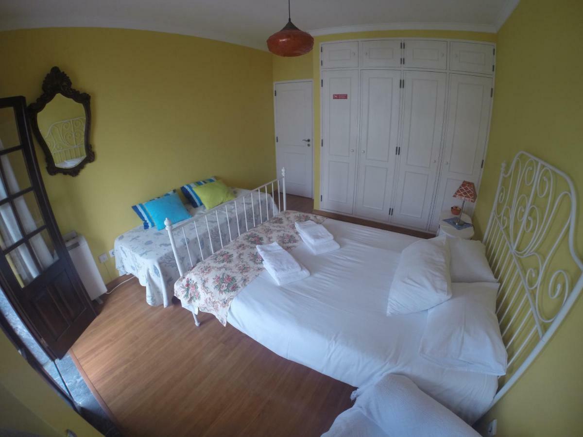 Ericeira Chill Hill Hostel & Private Rooms - Peach Garden Bagian luar foto
