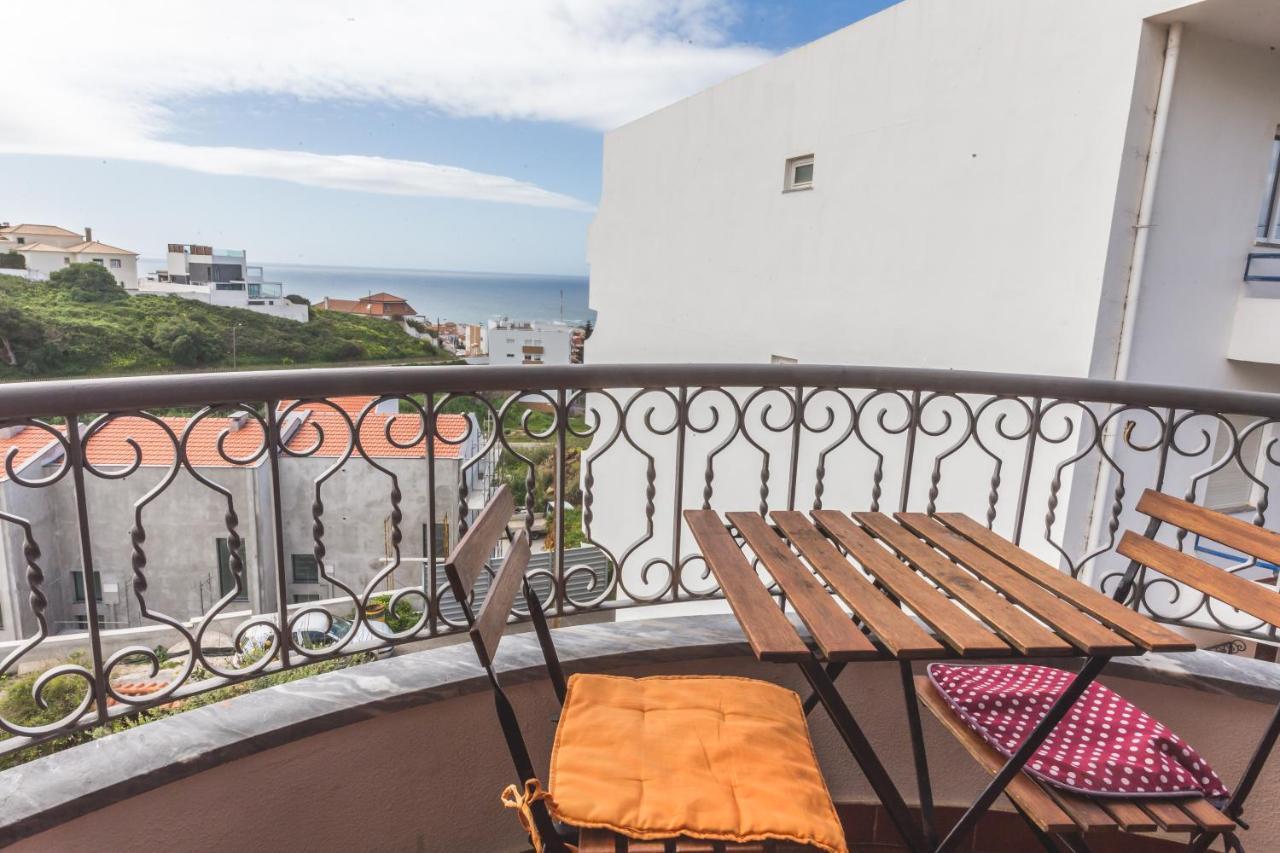 Ericeira Chill Hill Hostel & Private Rooms - Peach Garden Bagian luar foto