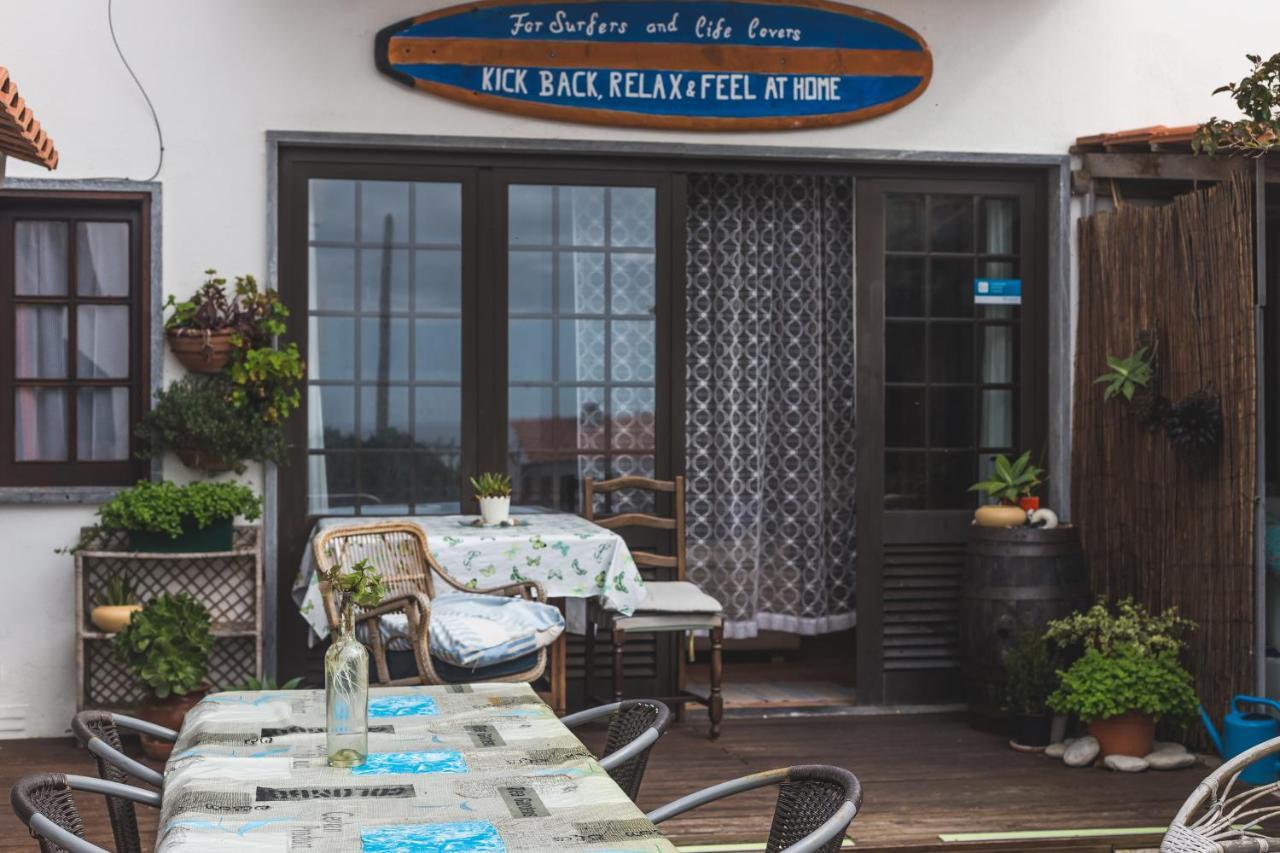 Ericeira Chill Hill Hostel & Private Rooms - Peach Garden Bagian luar foto