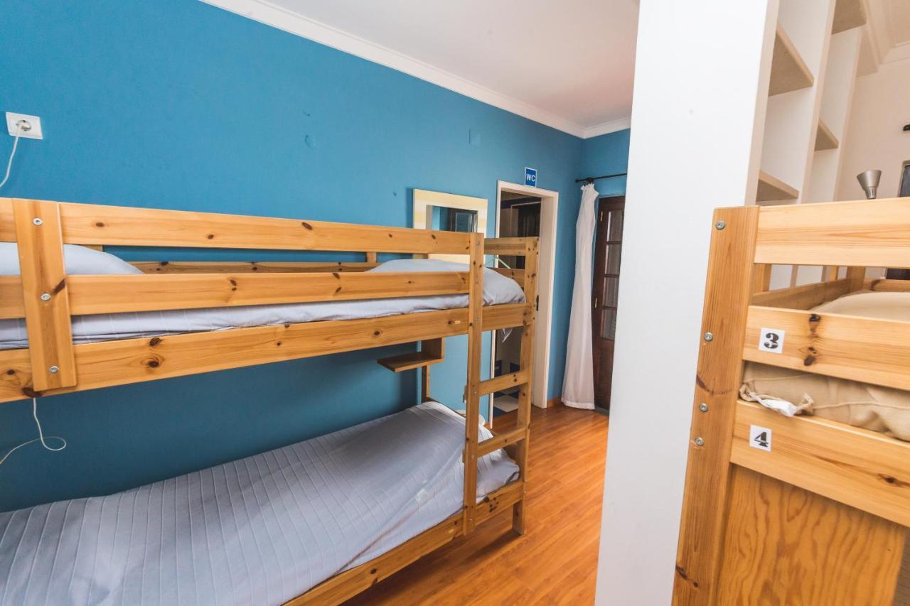 Ericeira Chill Hill Hostel & Private Rooms - Peach Garden Bagian luar foto